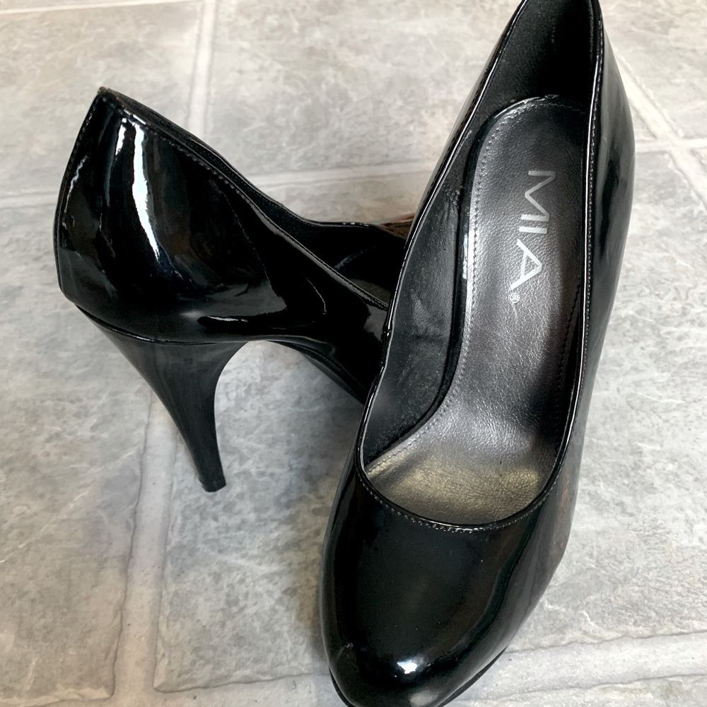 MIA Heels